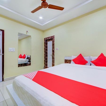Hotel O Ksl Guest House Karimnagar Екстер'єр фото