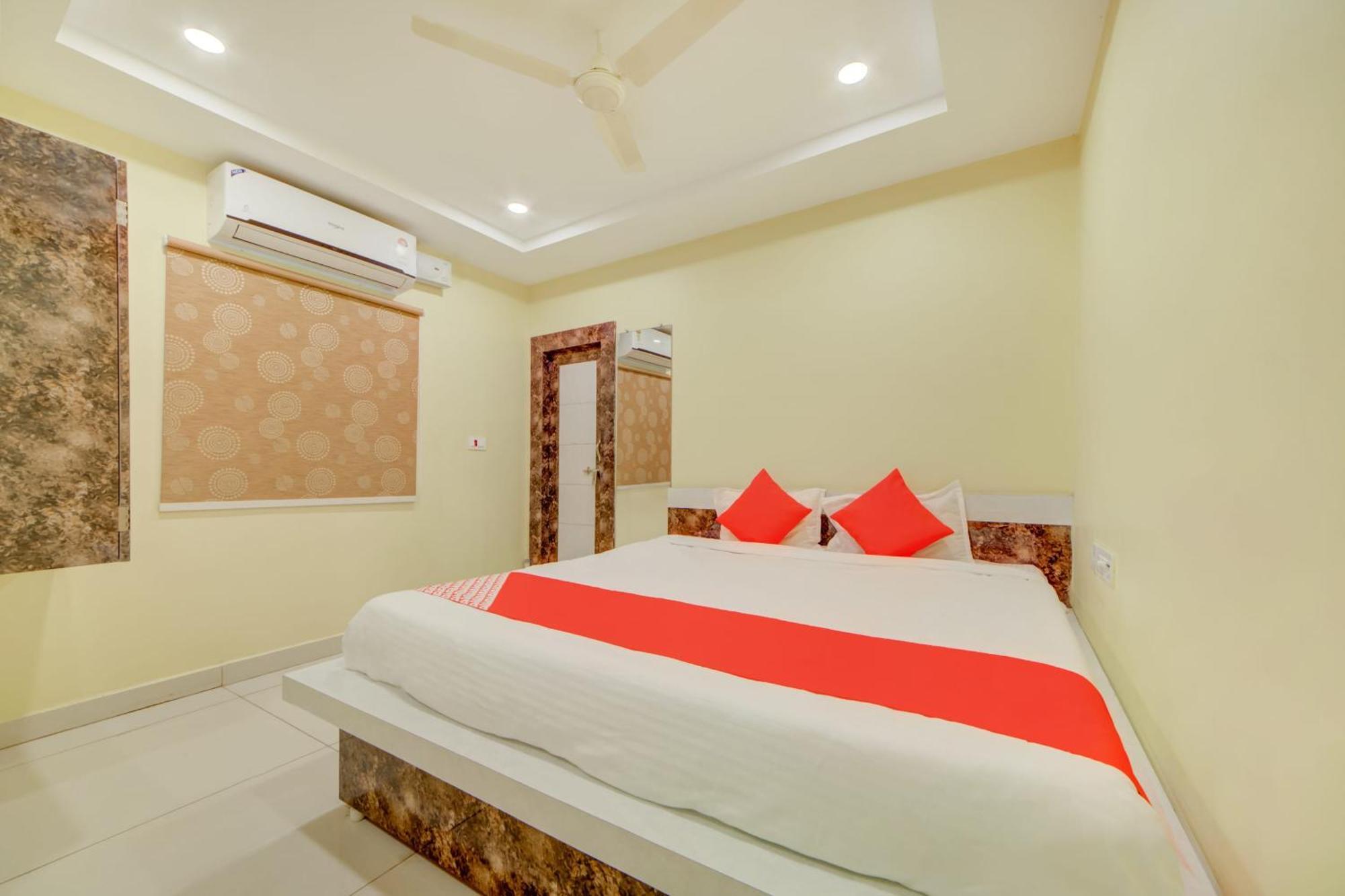 Hotel O Ksl Guest House Karimnagar Екстер'єр фото
