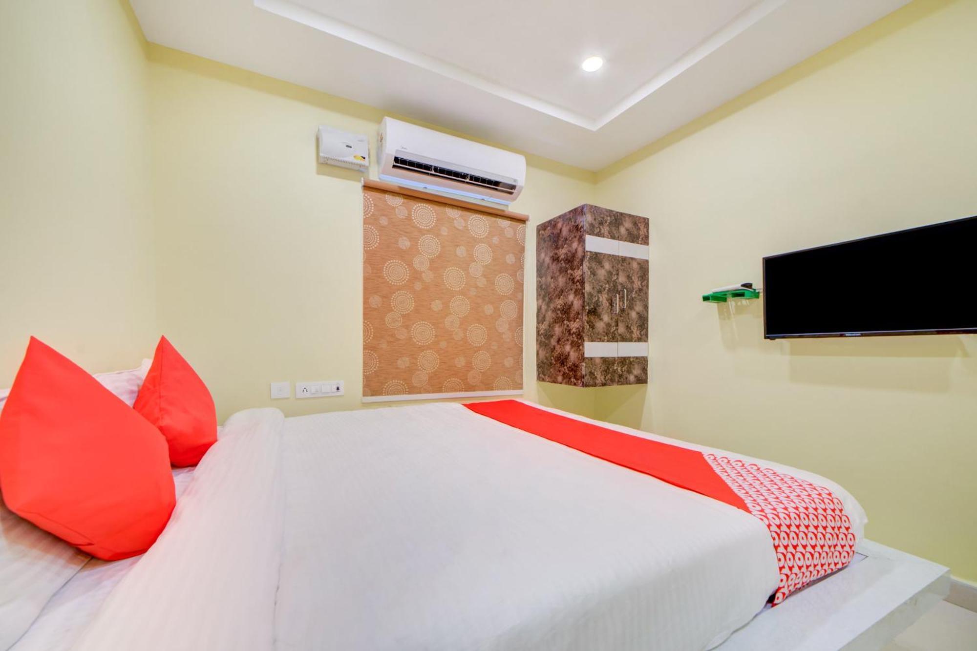 Hotel O Ksl Guest House Karimnagar Екстер'єр фото